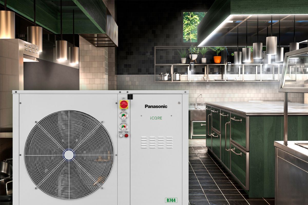 Újabb lépés a fenntartható hűtési megoldások felé: a Panasonic bemutatja az iCORE és iCOOL hűtéstechnológiai termékcsaládokat