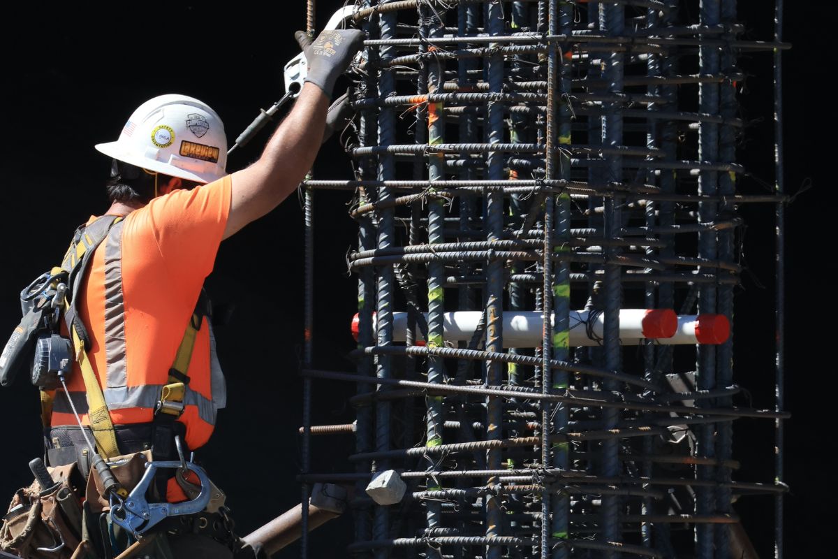 Munkavédelmi tagozatot indított az ÉVOSZ