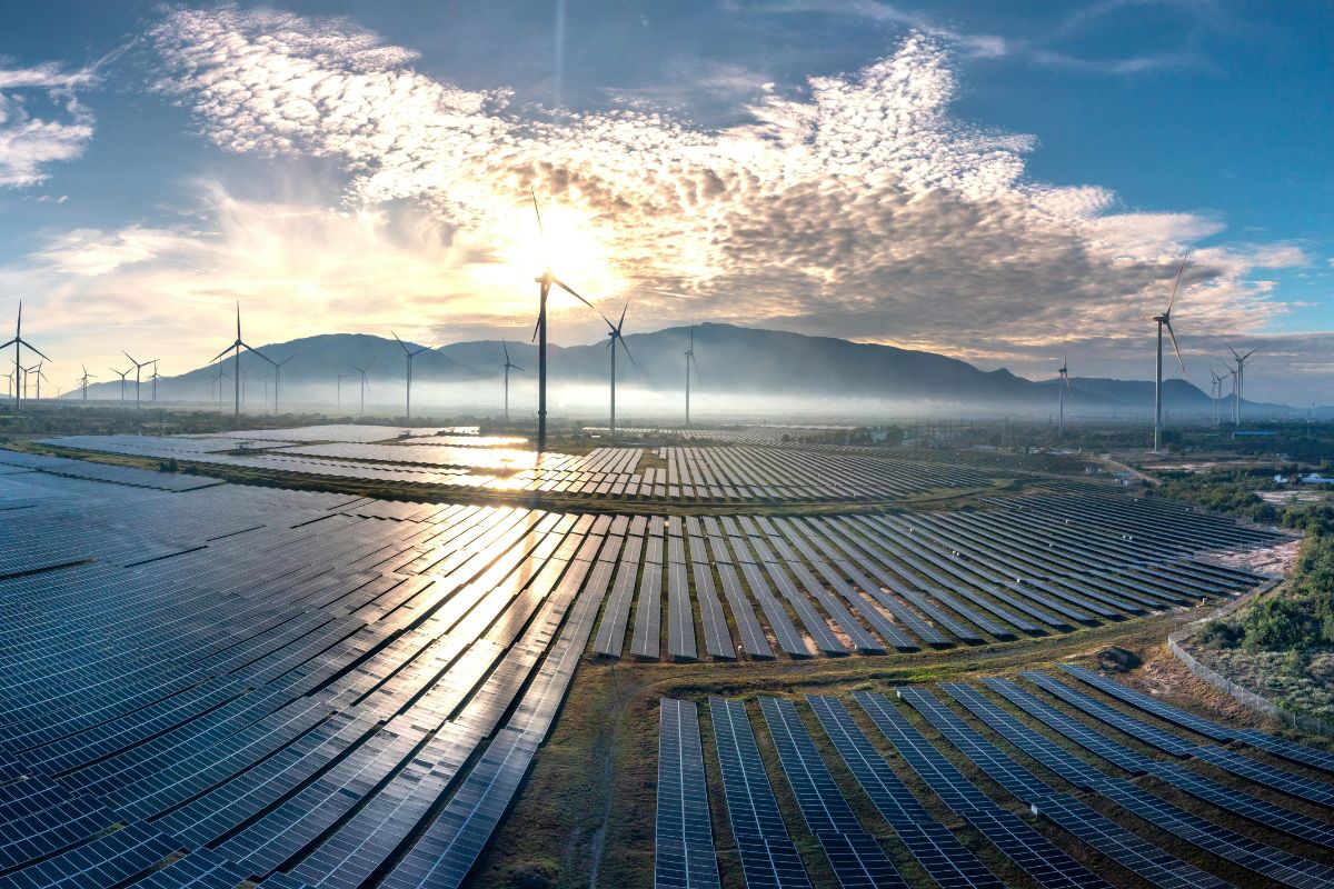 Fordulatot hozott 2025 az EU energiatermelésében