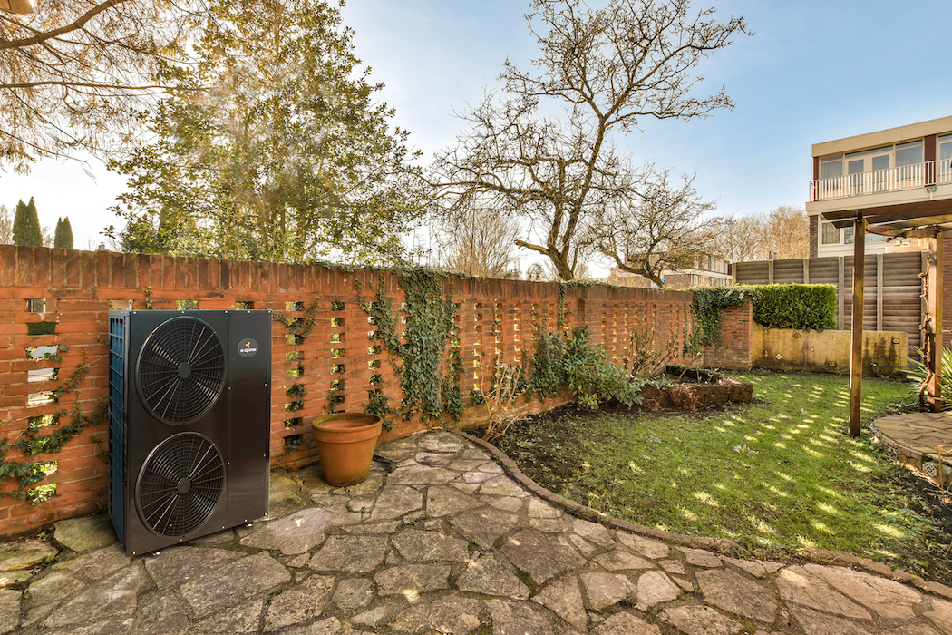 IQ Quantum hőszivattyúk készletkisöprése az EU-SOLAR-nál