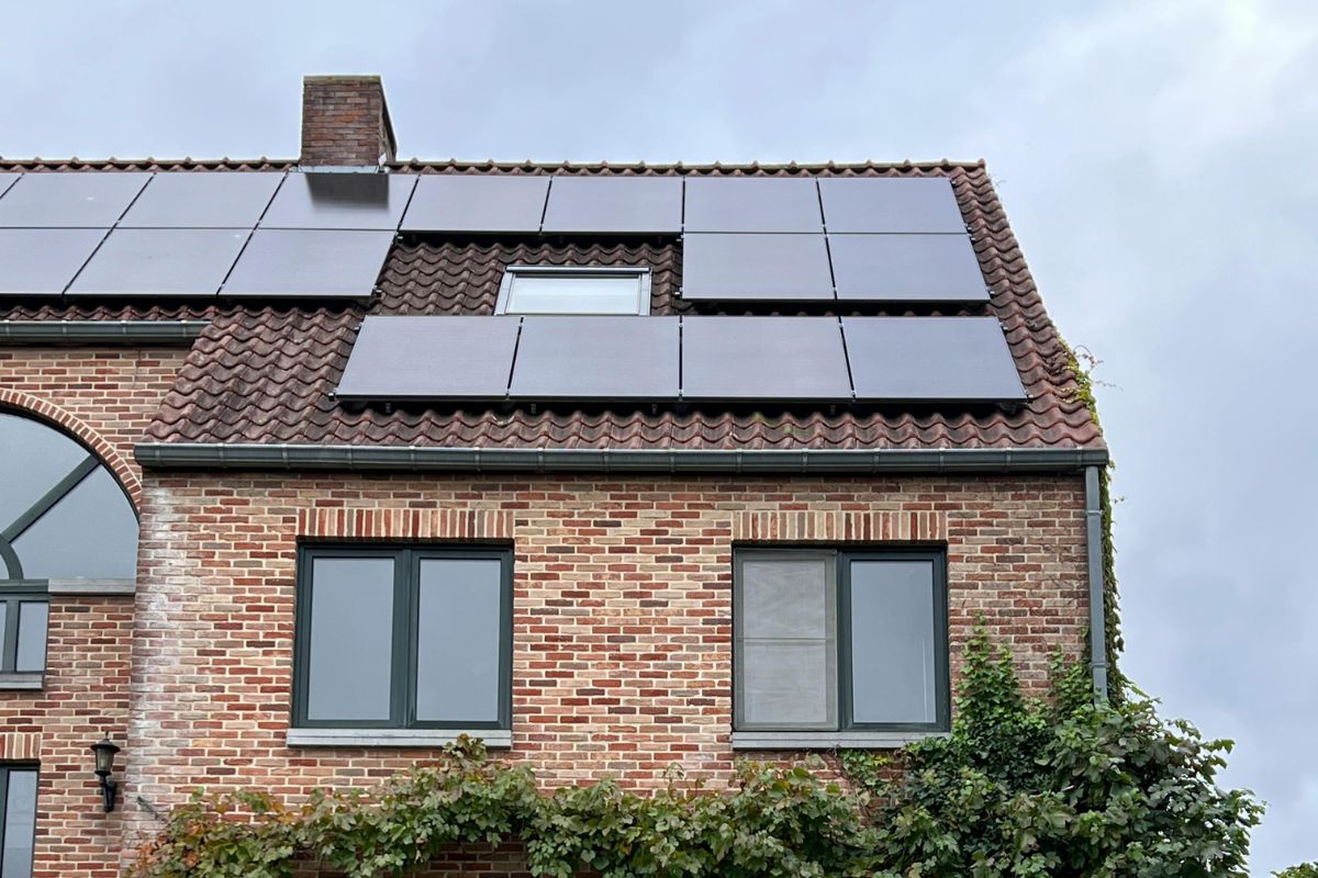 Az energiatárolás lehetőségei háztartási méretű napelemes rendszerekben