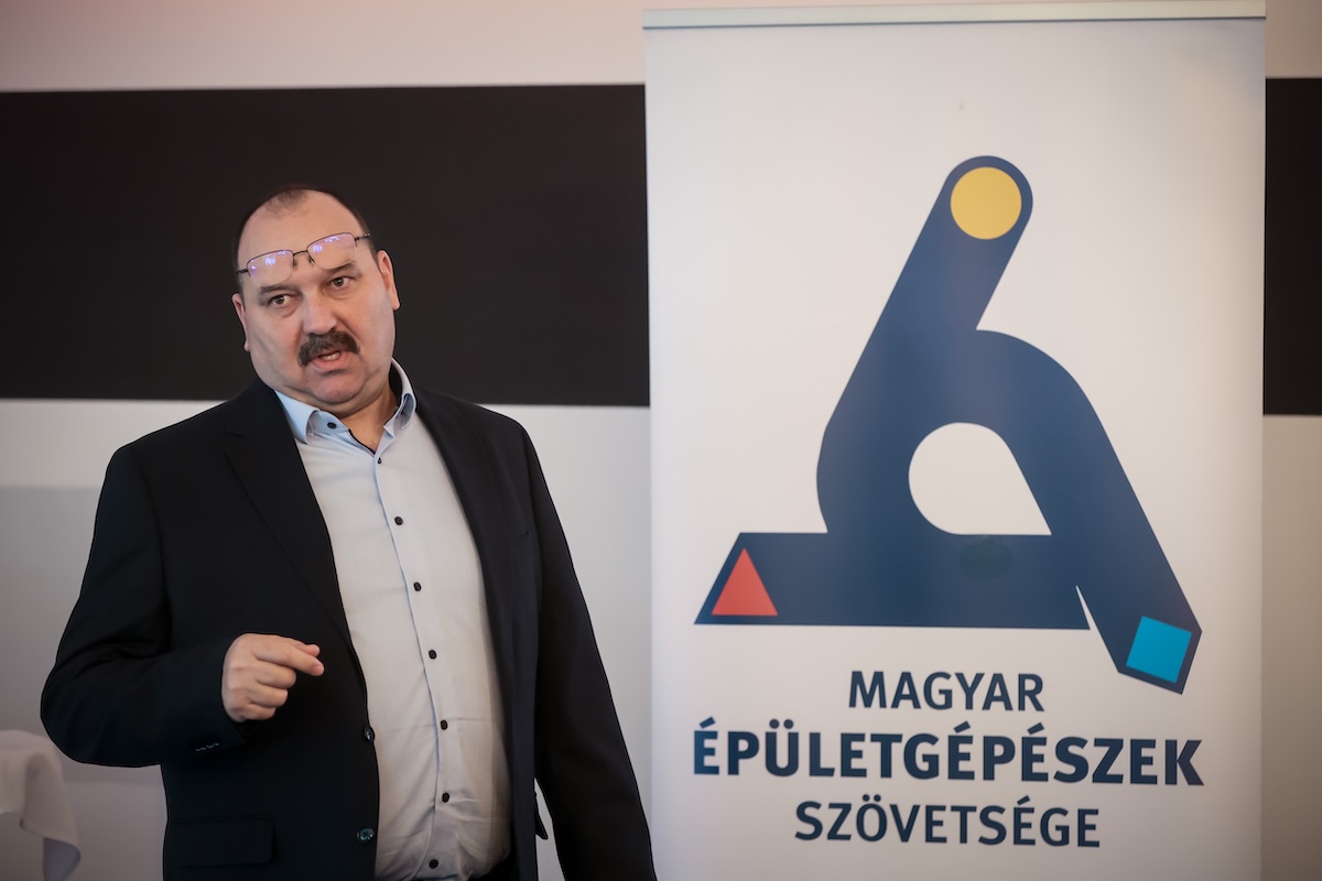 A szűkülő piacon az épületgépészeti kkv-k kiszorítása lenne a megoldás? – vélemény